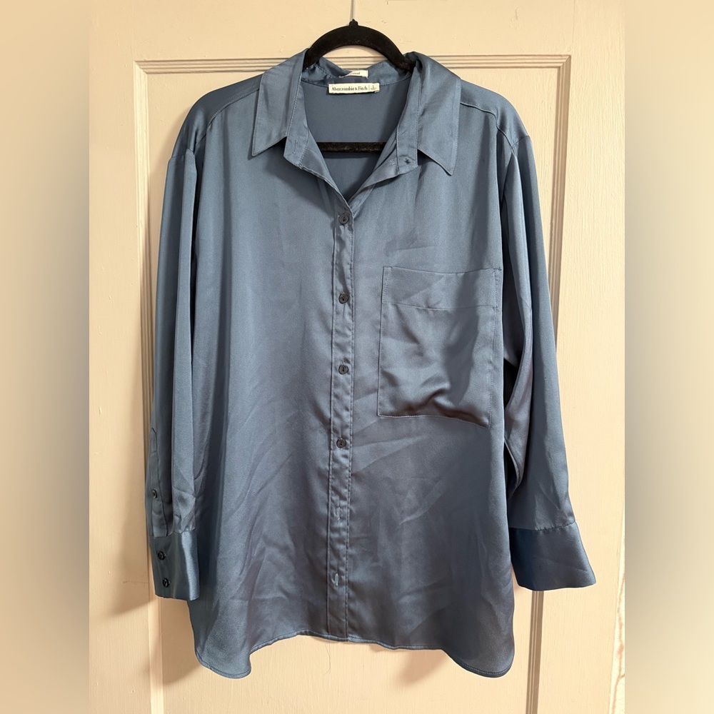 Abercrombie Blue Satin Button Up Shirt Size Large